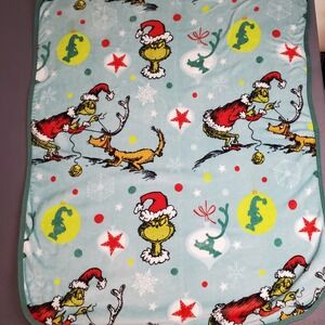 The Grinch Plush Throw Blue Blanket Christmas Holiday Max Dog Stars 38x48"